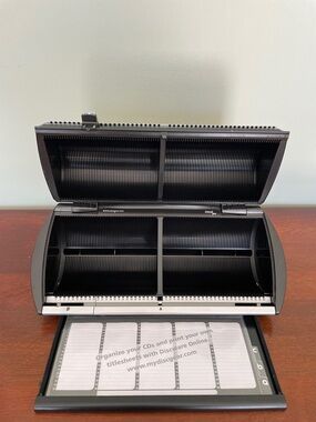 DiscGear Selector 100 Disc Storage Case CD/DVD/BlueRay